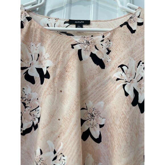 Alfani Blouse Size XL Petite Floral Crochet Trim V Hem Top Pink Black Bohemian - Picture 5 of 8